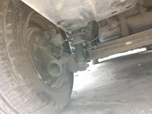 Foto de MANGUETA TRASERA IZQUIERDA TOYOTA COROLLA (E12) 1.4 16V CAT (97 CV / 71 KW)