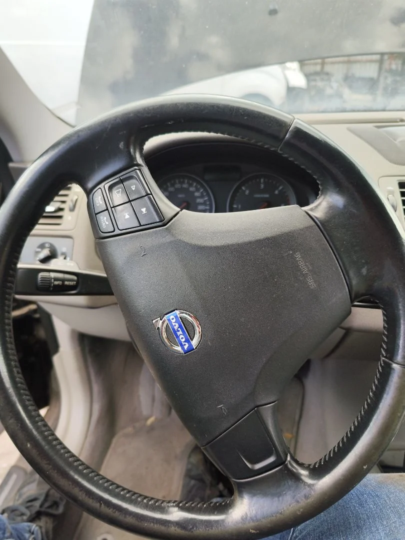 Foto de AIRBAG DELANTERO IZQUIERDO VOLVO V50 FAMILIAR 2.0 Diesel CAT (136 CV / 100 KW)