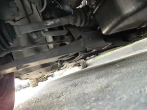 Foto de BRAZO SUSPENSION DELANTERO DERECHO FORD FOCUS FAMILIAR (CAK) 1.8 TDCi Turbodiesel CAT (116 CV / 85 KW)