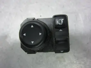Foto de NO IDENTIFICADO NISSAN MICRA (K14) 0.9 CAT (90 CV / 66 KW) referencia 255705RA1A foto 1