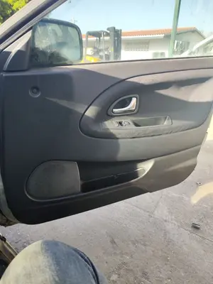 Foto de GUARNECIDO PUERTA DELANTERA DERECHA VOLVO S40 BERLINA 1.9 Diesel CAT (116 CV / 85 KW) referencia 30867929