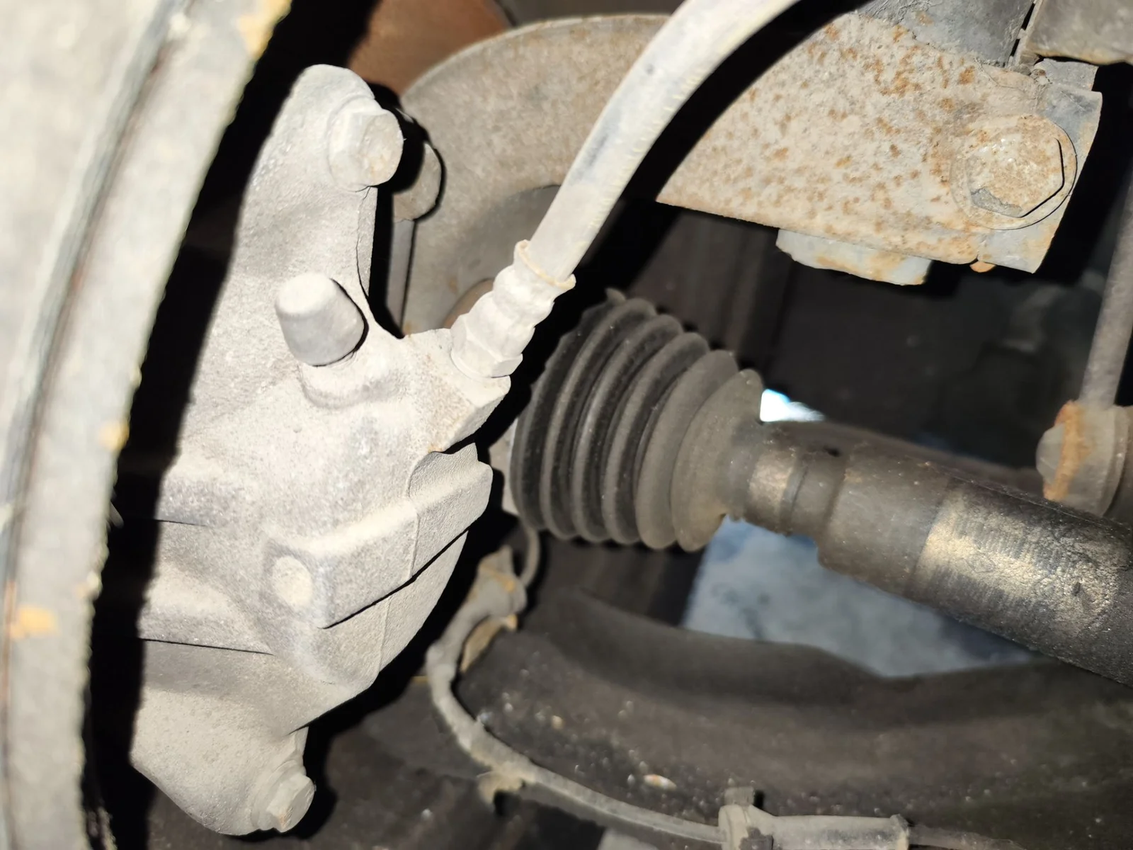 Foto de PINZA DE FRENO DELANTERA DERECHA RENAULT MEGANE II BERLINA 5P 1.5 dCi Diesel (101 CV / 74 KW) referencia 7701207686