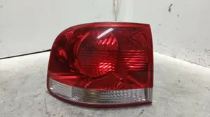 Foto de PILOTO TRASERO IZQUIERDO VOLKSWAGEN TOUAREG (7LA) 2.5 TDI (174 CV / 128 KW) referencia 28259002