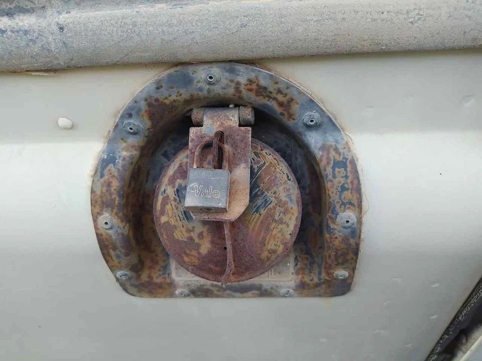 Foto de TAPON COMBUSTIBLE LAND ROVER ROVER SANTANA ROVER (14,42 CVF)