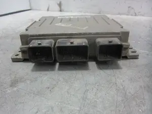 Foto de CENTRALITA MOTOR UCE PEUGEOT 307 BREAK / SW (S1)(04.2002) referencia 9646449280 foto 4