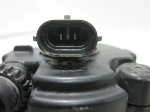 Foto de FARO ANTINIEBLA IZQUIERDO DACIA LOGAN 1 1.6 CAT (87 CV / 64 KW) referencia 89210094 foto 2