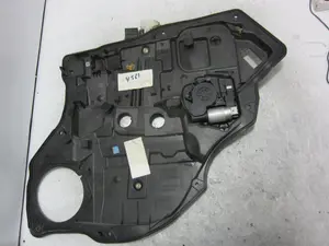 Foto de ELEVALUNAS TRASERO DERECHO MAZDA 2 BERLINA (DY) 1.4 CAT (80 CV / 59 KW) referencia 3M71A045H22A