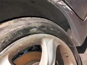 Foto de PASO RUEDA TRASERO DERECHO MITSUBISHI GRANDIS (NA0W)
