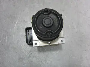 Foto de ABS HYUNDAI ACCENT (LC) 1.3 CAT (84 CV / 62 KW) referencia 5891025402 foto 4