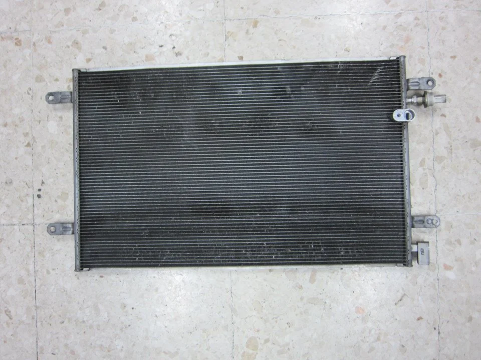 Foto de RADIADOR CALEFACCION / AIRE ACONDICIONADO AUDI A6 AVANT (4F5) referencia 4F0260403P