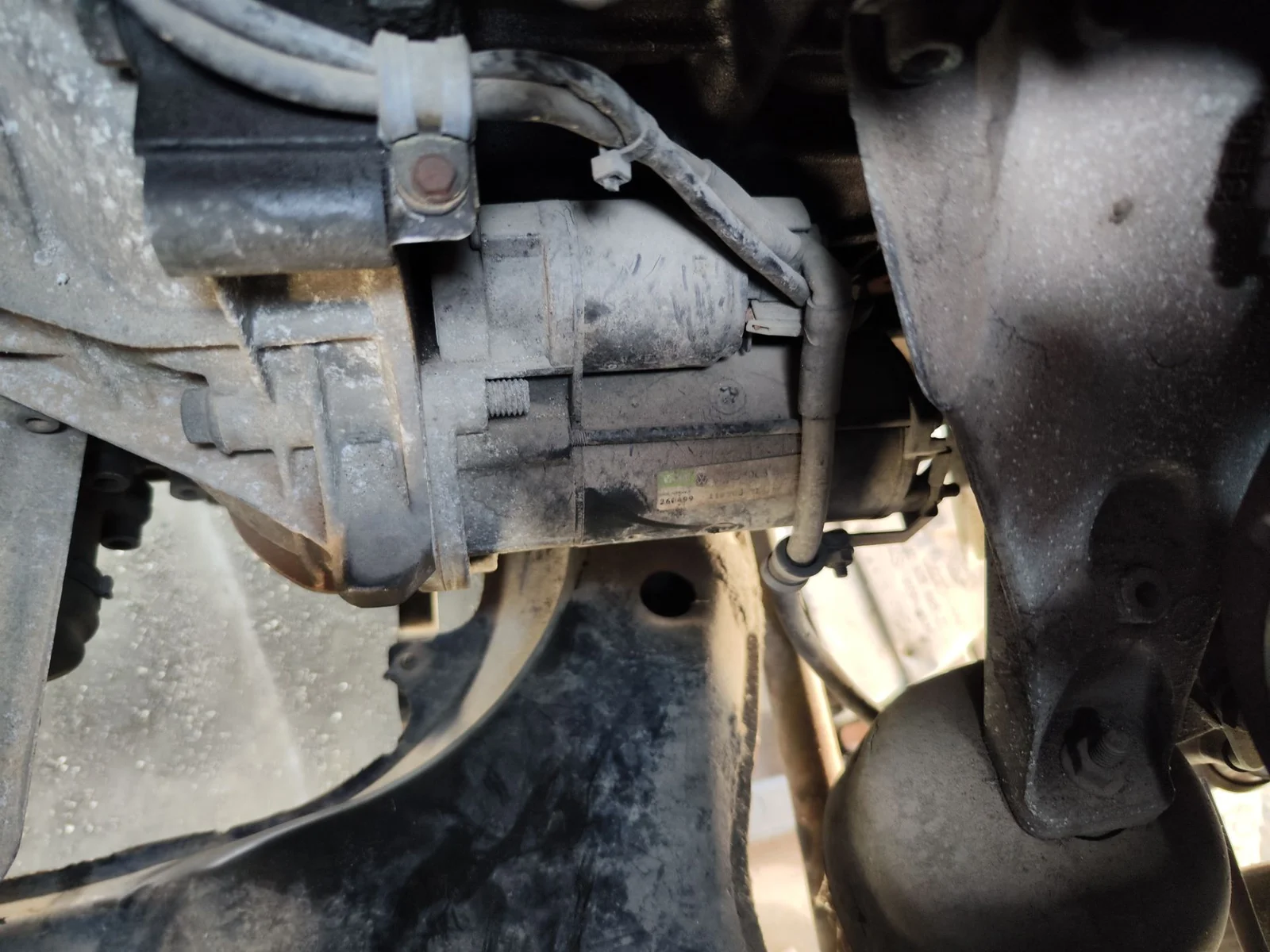 Foto de MOTOR ARRANQUE VOLKSWAGEN PASSAT BERLINA (3B2) 1.9 TDI (116 CV / 85 KW) referencia 068911024F