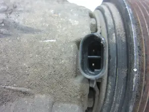 Foto de COMPRESOR AIRE ACONDICIONADO RENAULT MEGANE II GRANDTOUR referencia 8200316164 foto 7
