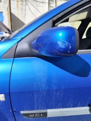 Foto de RETROVISOR IZQUIERDO RENAULT MEGANE II BERLINA 5P 1.5 dCi Diesel (101 CV / 74 KW)