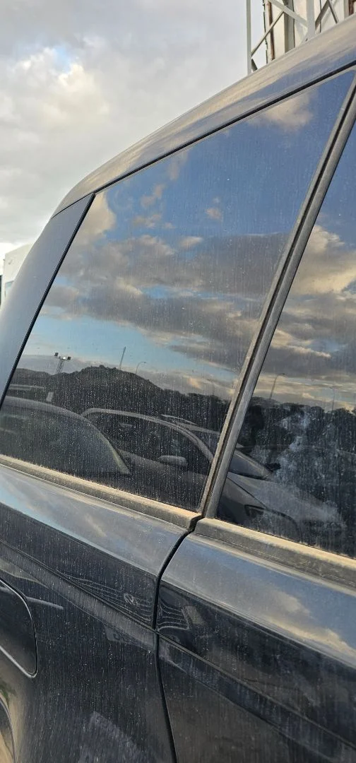 Foto de LUNA CUSTODIA TRASERA DERECHA LAND ROVER RANGE ROVER SPORT 3.6 TD V8 (272 CV / 200 KW)