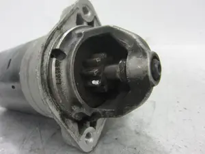 Foto de MOTOR ARRANQUE BMW SERIE 5 BERLINA (E39) 2.5 24V Turbodiesel CAT (163 CV / 120 KW) referencia 7785691 foto 2