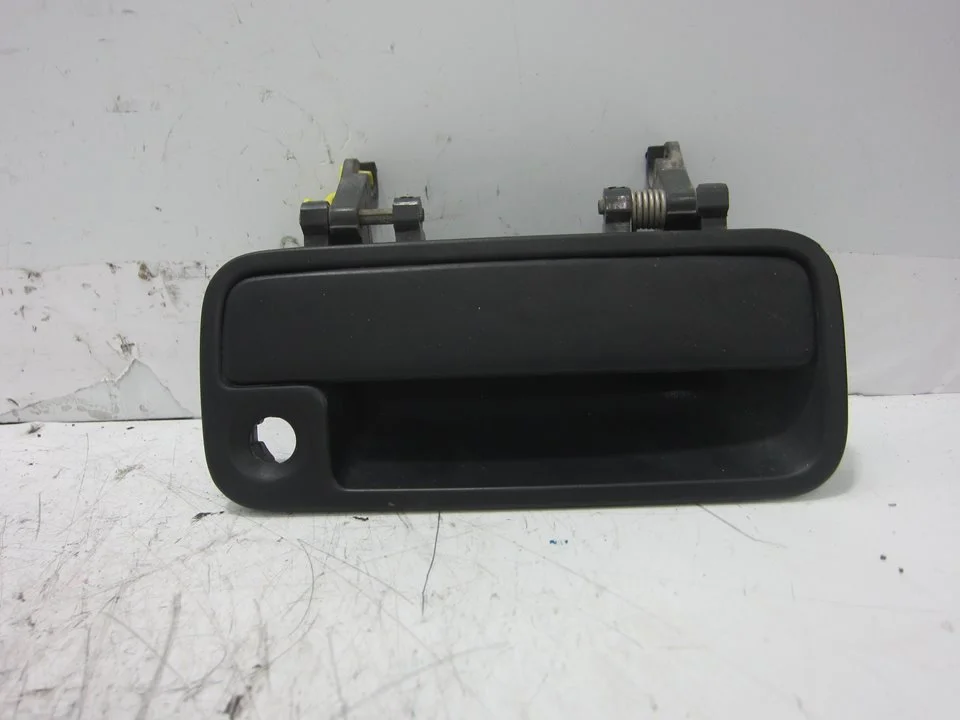 Foto de MANETA EXTERIOR DELANTERA DERECHA LAND ROVER FREELANDER (LN)(01.1998) 1.8 CAT (120 CV / 88 KW) referencia CXB101500