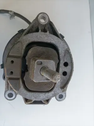 Foto de SOPORTE MOTOR BMW SERIE 3 BERLINA (F30) referencia 678571304 foto 2