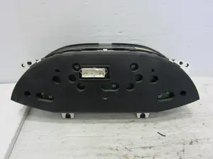 Foto de CUADRO INSTRUMENTOS FORD FOCUS FAMILIAR (CAK) 1.8 TDCi CAT (101 CV / 74 KW) referencia 98AP10841BC foto 6