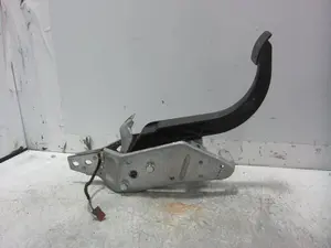 Foto de POTENCIOMETRO PEDAL OPEL ASTRA H GTC 1.9 CDTI (120 CV / 88 KW) referencia 13173783 foto 6