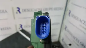 Foto de CERRADURA PUERTA DELANTERA IZQUIERDA VOLKSWAGEN POLO IV (9N1) referencia 3B1837015AM foto 3