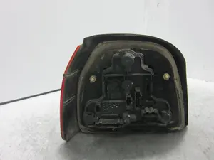 Foto de PILOTO TRASERO DERECHO VOLKSWAGEN GOLF III (1H1)(11.1991) 1.8 (75 CV / 55 KW) referencia 1H6945257 foto 11