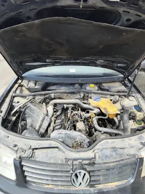 Foto de ARTICULACION LIMPIA DELANTERA VOLKSWAGEN PASSAT VARIANT (3B5) 1.9 TDI (110 CV / 81 KW) referencia 8D1955603A