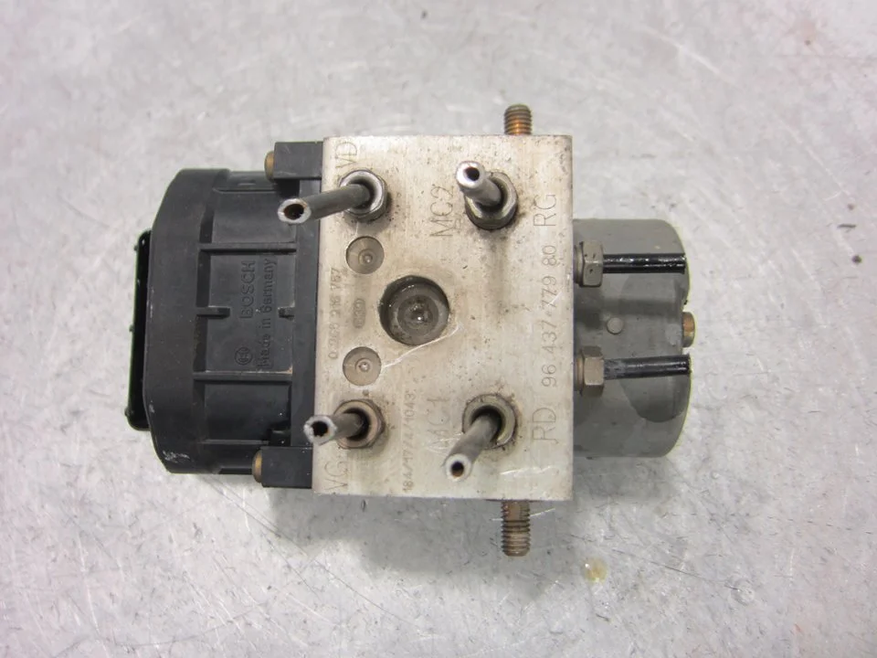 Foto de ABS PEUGEOT 307 (S1)(04.2001) 1.6 16V CAT (109 CV / 80 KW) referencia 0273004562