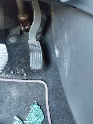 Foto de POTENCIOMETRO PEDAL CITROEN C4 CACTUS 1.2 12V VTi (82 CV / 60 KW) referencia 4501AV