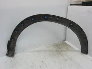 Foto de MOLDURAS TRASERAS CITROEN C5 AIRCROSS 1.2 12V e-THP / PureTech (131 CV / 96 KW) referencia 9816832277 foto 2
