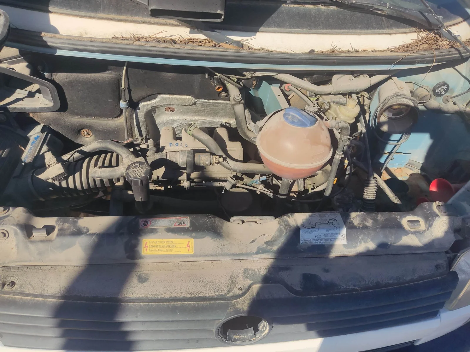 Foto de BOMBA DIRECCION VOLKSWAGEN GOLF IV BERLINA (1J1)(10.1997) 1.6 16V (105 CV / 77 KW)