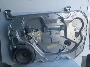 Foto de ELEVALUNAS DELANTERO DERECHO FORD FOCUS II '0 II (1.6 (90 CV / 66 KW) diesel) referencia 984697203 foto 4