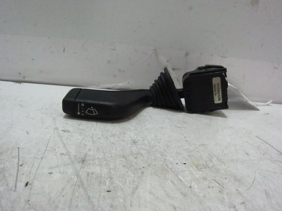 Foto de MANDO LIMPIA SUZUKI WAGON R + (RB/MM) 1.3 16V CAT (76 CV / 56 KW) referencia 3731083E10000