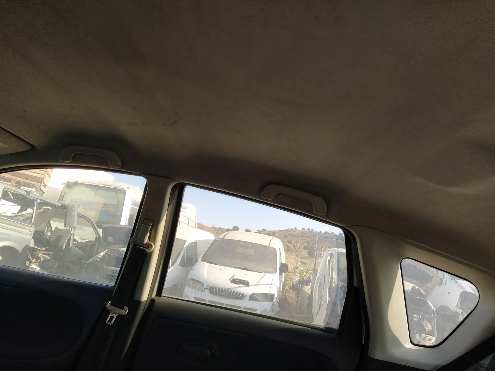 Foto de ASIDERO TECHO TRASERO DERECHO NISSAN NOTE (E11E) 1.4 CAT (88 CV / 65 KW)