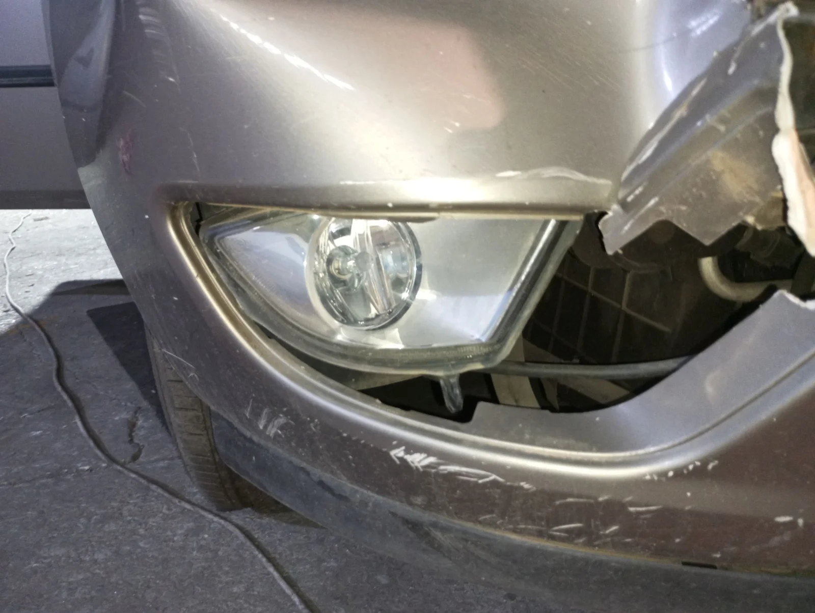 Foto de FARO ANTINIEBLA DERECHO FORD FIESTA (CBK) 1.4 TDCi CAT (68 CV / 50 KW) referencia 1151754
