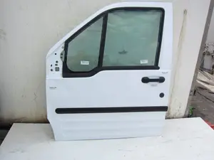 Foto de PUERTA DELANTERA IZQUIERDA FORD TOURNEO CONNECT (TC7) 1.8 TDCi CAT (75 CV / 55 KW)