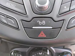 Foto de WARNING FORD FIESTA (CNN) 1.5 TDCi CAT (75 CV / 55 KW)