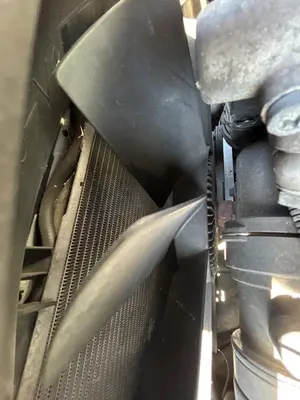 Foto de ELECTROVENTILADOR BMW SERIE 5 TOURING (E39) 2.0 24V (150 CV / 110 KW)