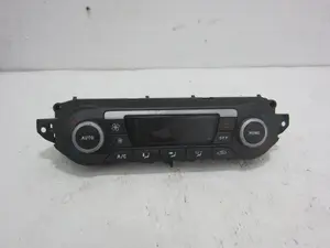 Foto de MANDO CALEFACCION / AIRE ACONDICIONADO FORD FOCUS BERLINA (CAP) 1.6 16V CAT (101 CV / 74 KW) referencia 7M5T18C612AC