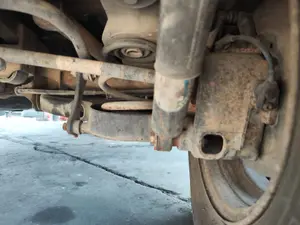 Foto de TRANSMISION TRASERA DERECHA RENAULT KANGOO I (F/KC0) 1.9 dCi Diesel CAT (84 CV / 62 KW)