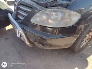 Foto de PARAGOLPES DELANTERO SSANGYONG RODIUS 2.7 Turbodiesel CAT (163 CV / 120 KW)