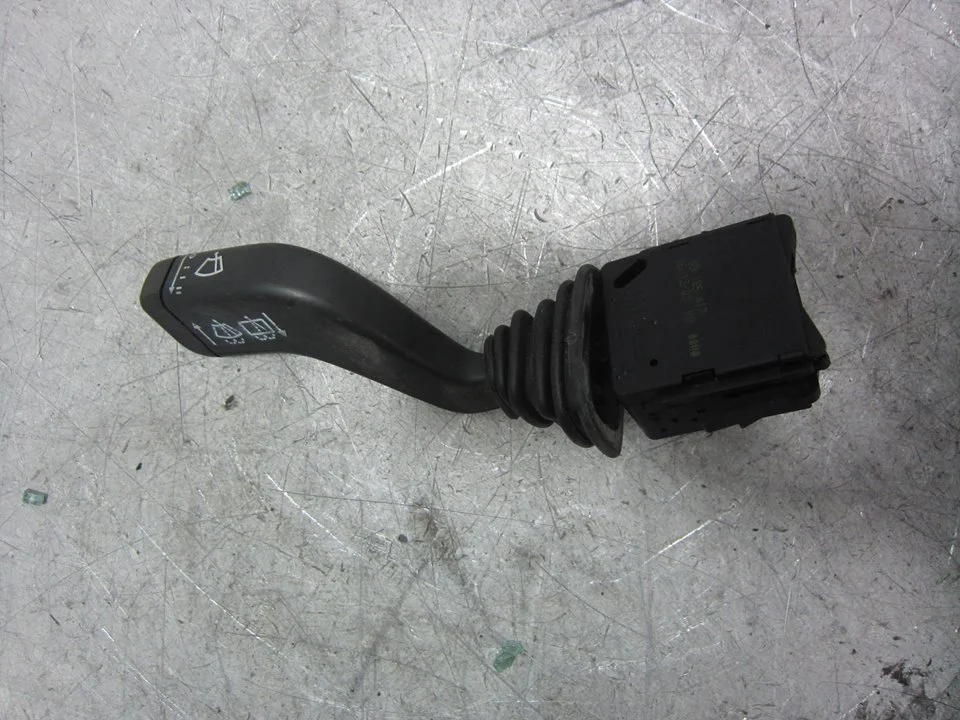 Foto de MANDO LIMPIA OPEL MERIVA 1.7 16V CDTI (101 CV / 74 KW) referencia 09185417