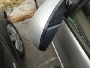 Foto de RETROVISOR IZQUIERDO CITROEN C5 BERLINA 2.0 HDi (109 CV / 80 KW) referencia 8149HX