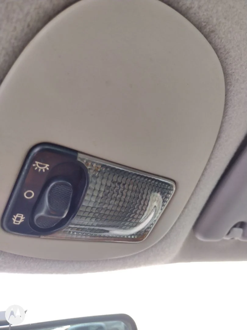 Foto de LUZ INTERIOR PEUGEOT 206 1.4 HDi (68 CV / 50 KW) referencia 6362K9