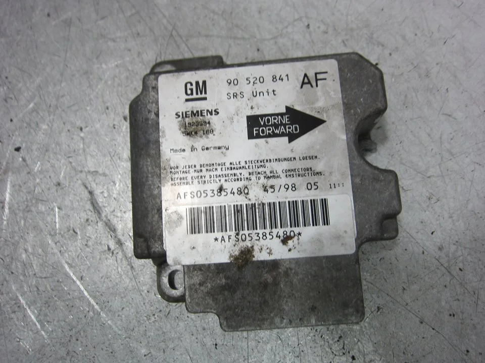 Foto de CENTRALITA AIRBAG OPEL ASTRA G BERLINA 1.7 Turbodiesel CAT (X 17 DTL / 2H8) (68 CV / 50 KW) referencia 90520841
