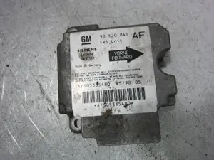 Foto de CENTRALITA AIRBAG OPEL ASTRA G BERLINA 1.7 Turbodiesel CAT (X 17 DTL / 2H8) (68 CV / 50 KW) referencia 90520841
