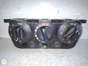 Foto de MANDO CALEFACCION / AIRE ACONDICIONADO MERCEDES-BENZ CLASE A (BM 168) 1.7 CDI Diesel CAT (95 CV / 70 KW) referencia 1688302285 foto 2