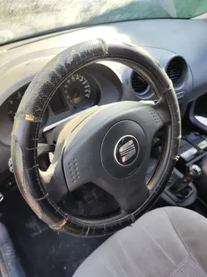 Foto de AIRBAG DELANTERO IZQUIERDO SEAT CORDOBA BERLINA (6L2) 1.4 16V (75 CV / 55 KW) referencia 6L0858560D FKZ foto 5