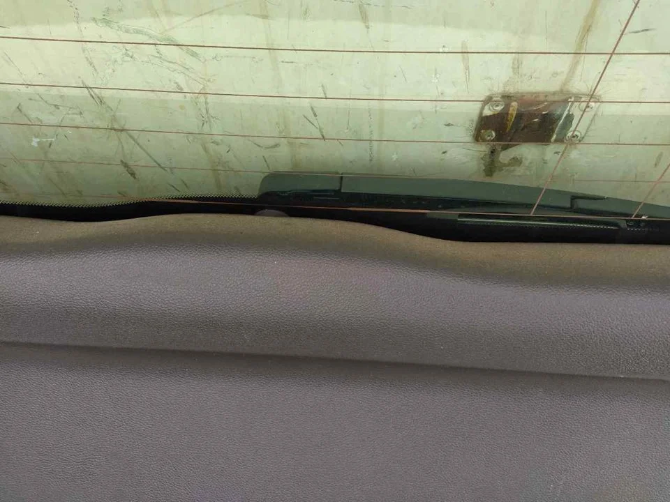 Foto de MOTOR LIMPIA TRASERO OPEL ASTRA K BERLINA 5P 1.4 16V SIDI Turbo (125 CV / 92 KW)