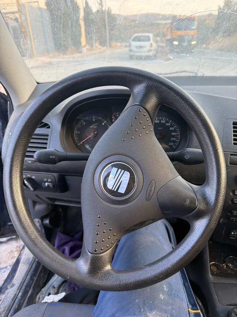 Foto de AIRBAG DELANTERO IZQUIERDO SEAT CORDOBA BERLINA (6K2)