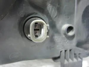 Foto de FARO DERECHO SUZUKI SWIFT BERLINA (SF/EA) 1.3 CAT (101 CV / 74 KW) referencia 082181121R foto 5